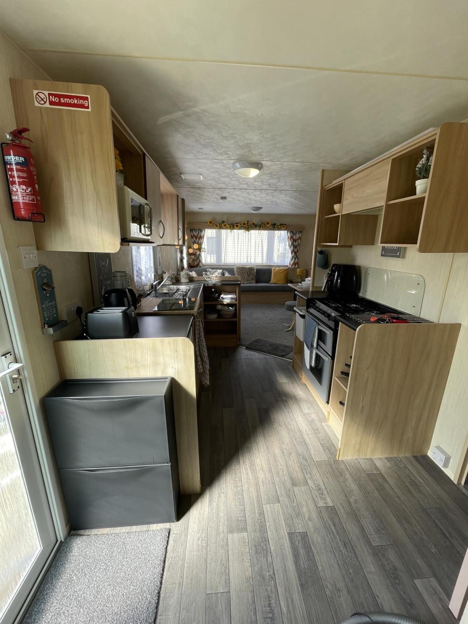 3 Bedroom Caravan, Edi Rita, Robin Hood, Pet Friendly Meliden Экстерьер фото
