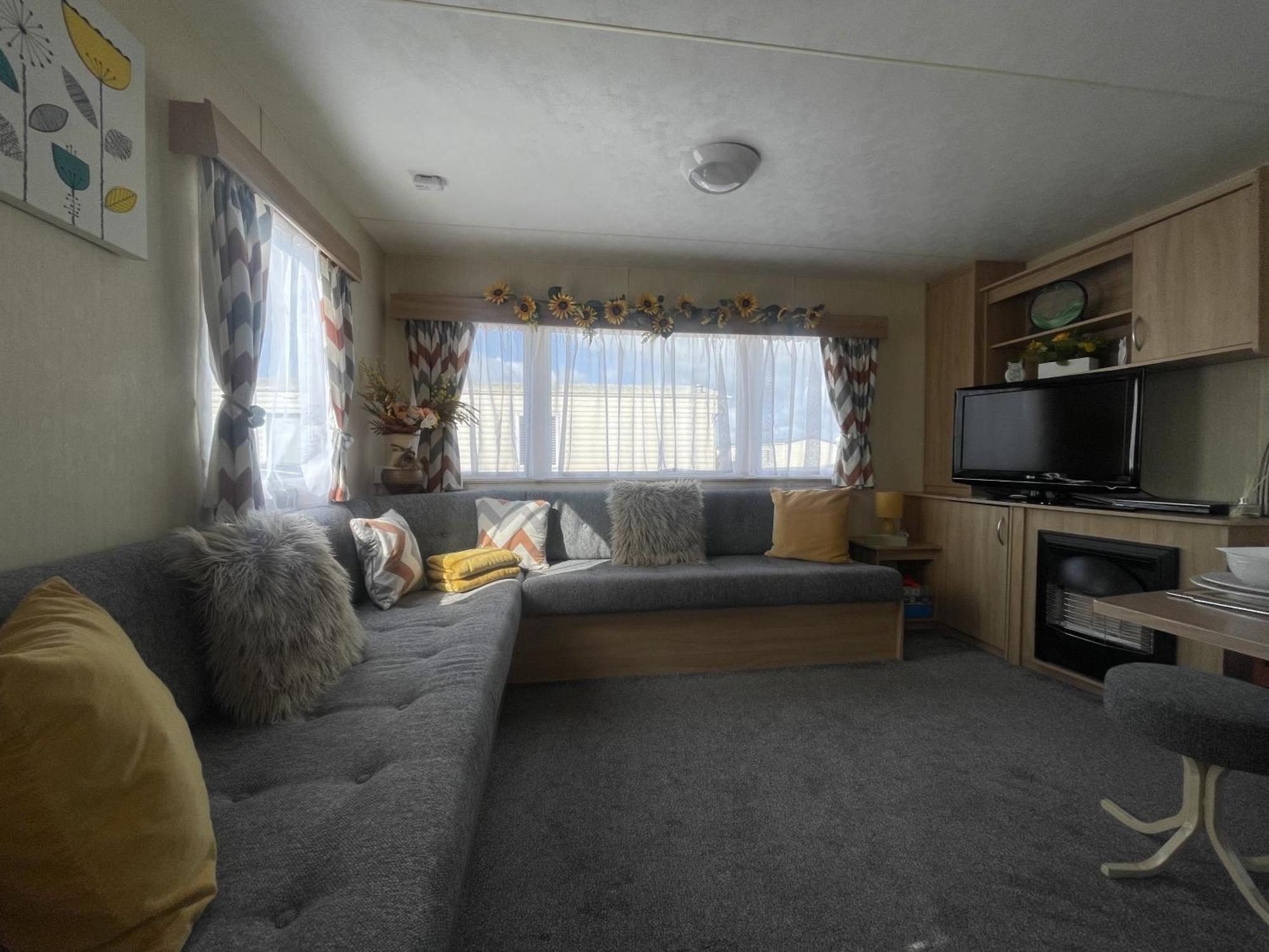 3 Bedroom Caravan, Edi Rita, Robin Hood, Pet Friendly Meliden Экстерьер фото